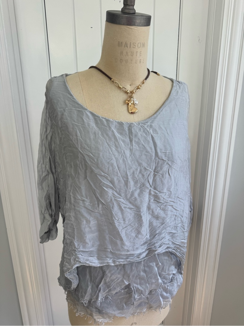 Le Marais Paris  Gray Layered Crinkle Scoop Neck Blouse size L